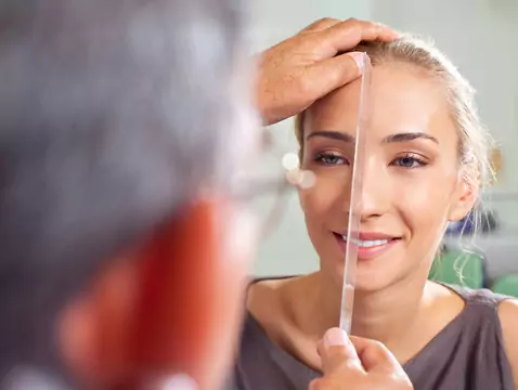 Czy w gabinetach medycyny estetycznej Polacy leczą kompleksy?